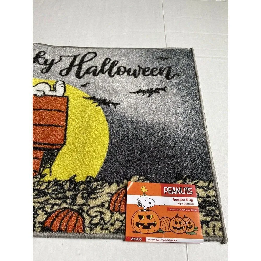Peanuts Snoopy Halloween Pumpkin Decorative Accent Rug‎